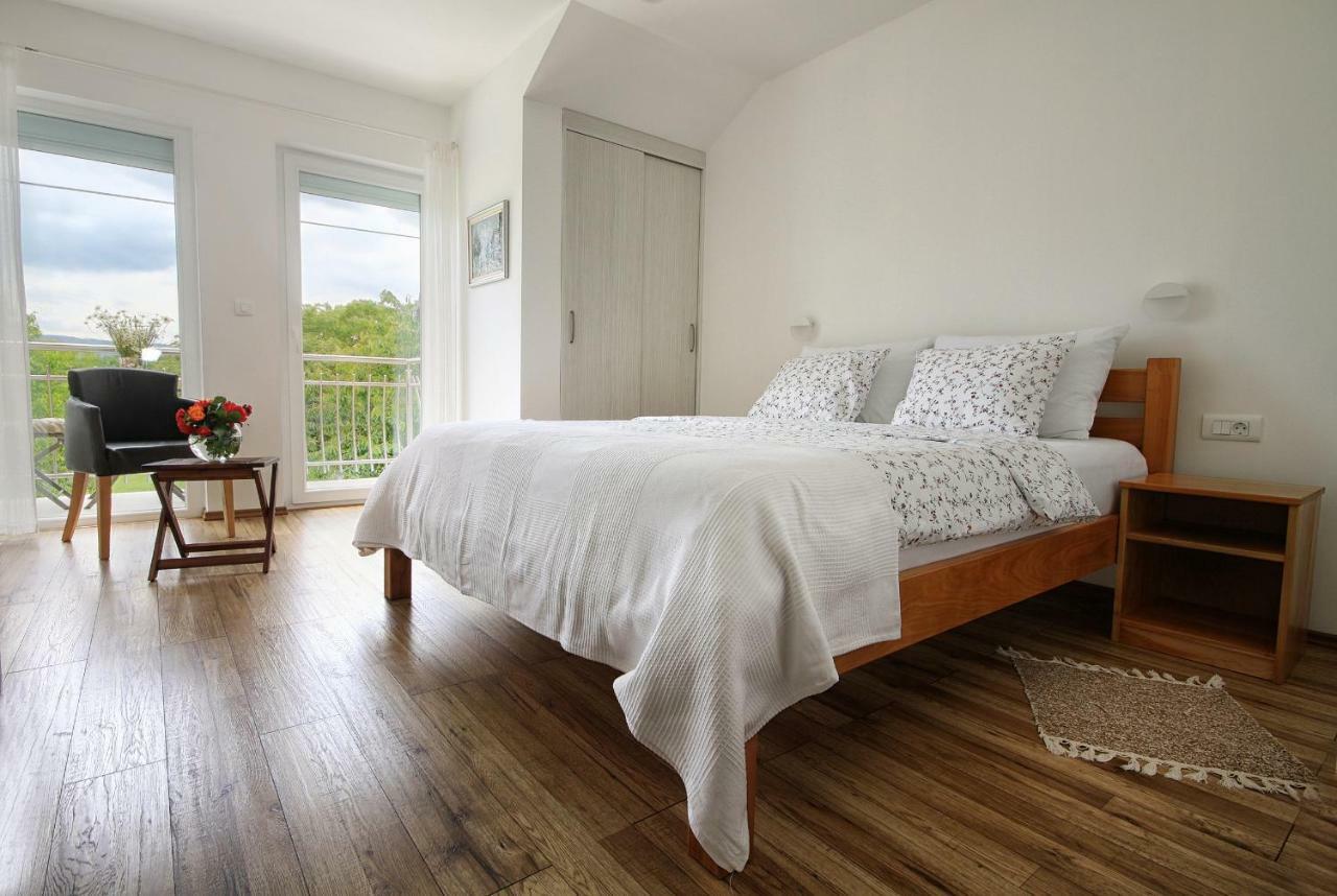 Apartment & Rooms Arija Drežnik Grad المظهر الخارجي الصورة