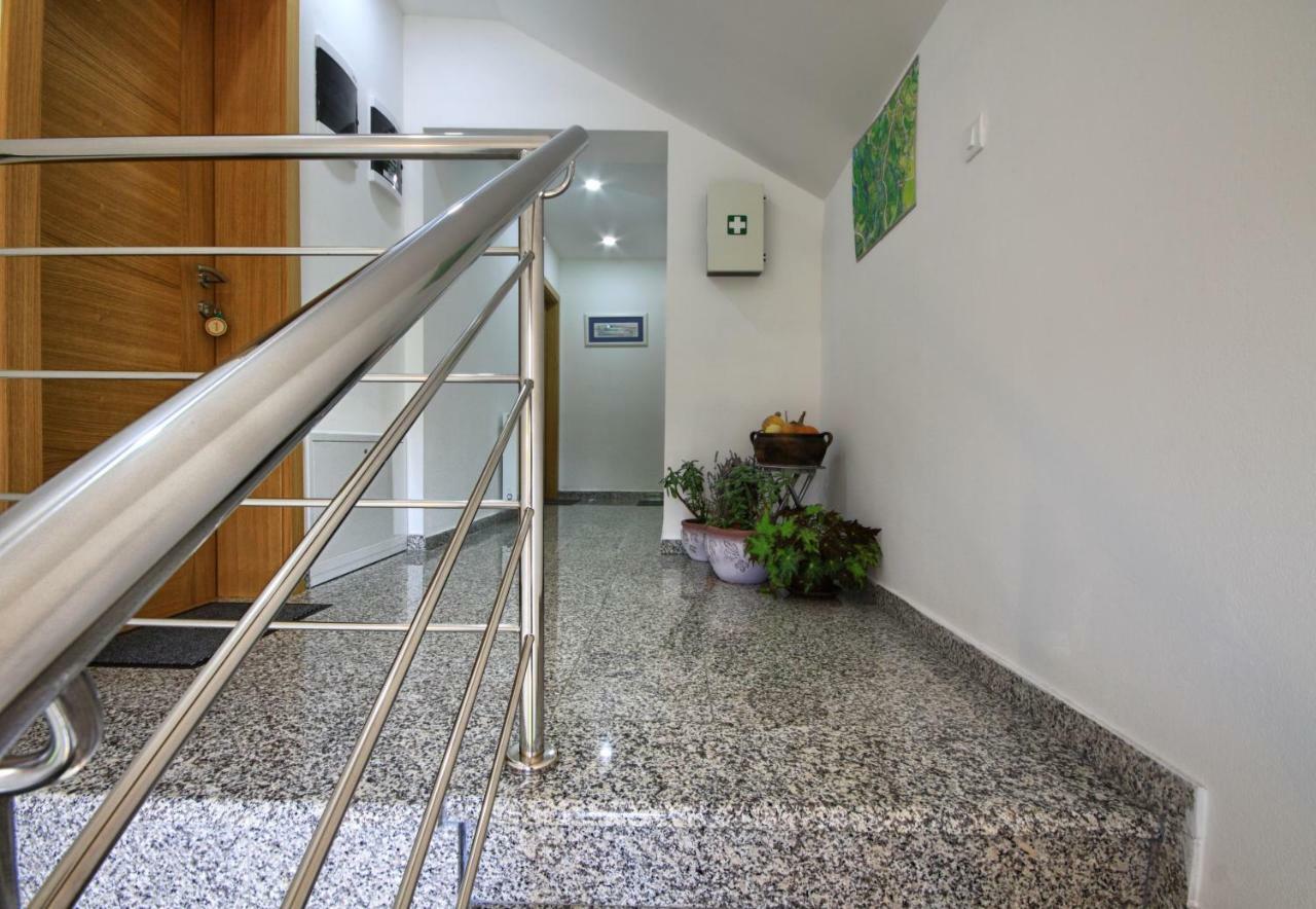 Apartment & Rooms Arija Drežnik Grad المظهر الخارجي الصورة